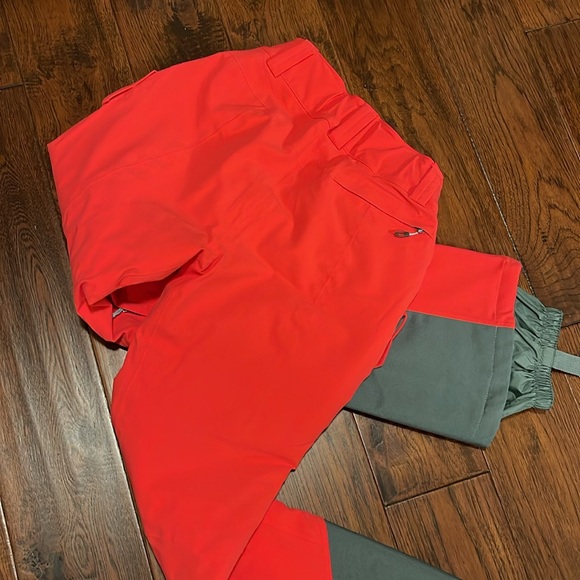 COLUMBIA Ladies ski pants, sz med - Picture 6 of 6